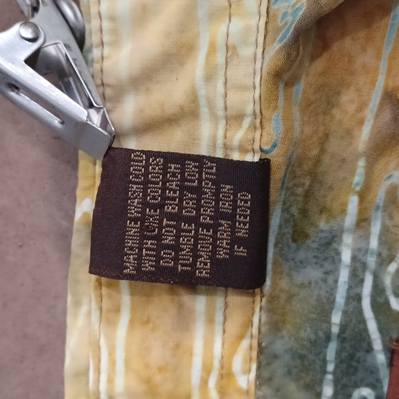 Basic Options XL Men's Tie dye pattern Green yellow Aloha Hawaiian Shirt - Picture 7 of 7